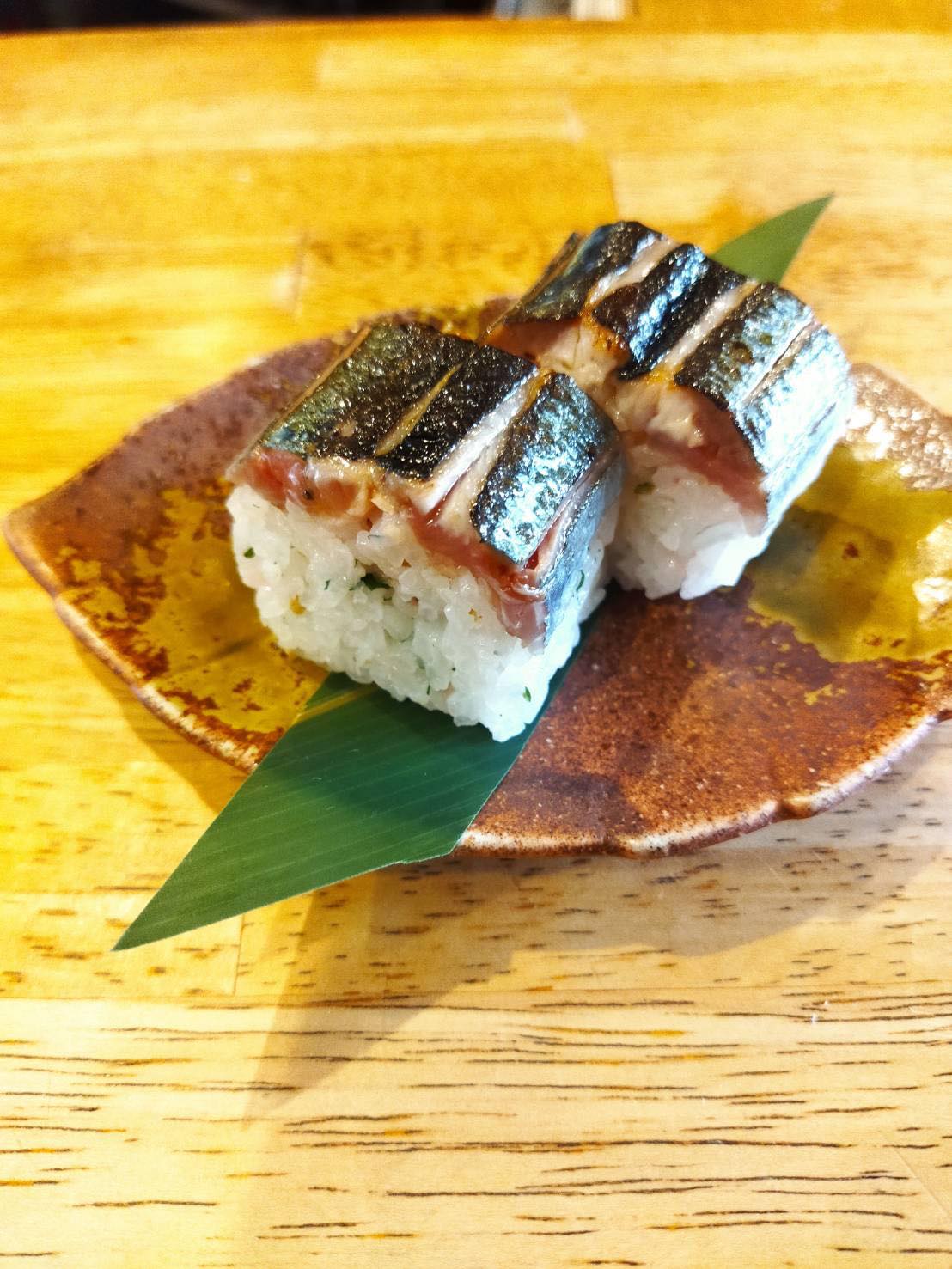 炙り〆秋刀魚の棒寿司